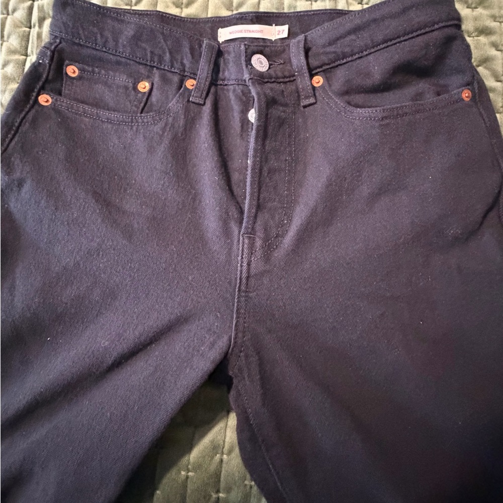 Levi’s Wedgie Straight Black Button Up Denim Jeans Size 27‎